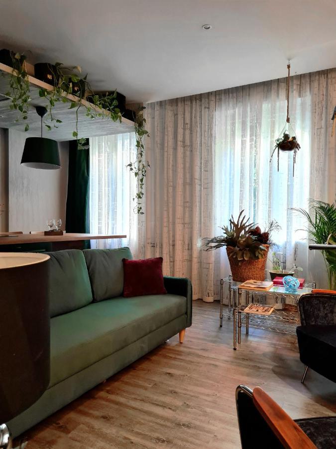 Serendipity Apartments - Montenapoleone Milan Exterior photo